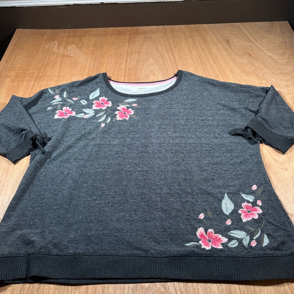 Maurices Sweatshirt Womens 3 Charcoal Grey Floral Embroidered Tie Sleeve Top